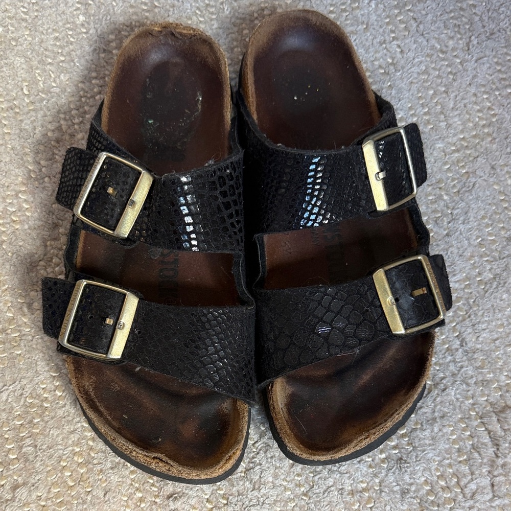Birkenstock Black Arizona Sandals